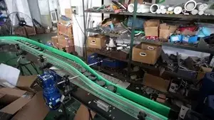 Étiqueteuse rotative automatique
