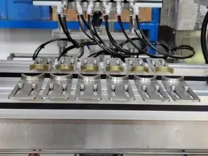 Mécanisme de serrage des bouteilles