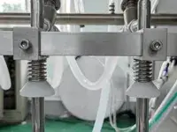 Remplisseuse automatique par gravité